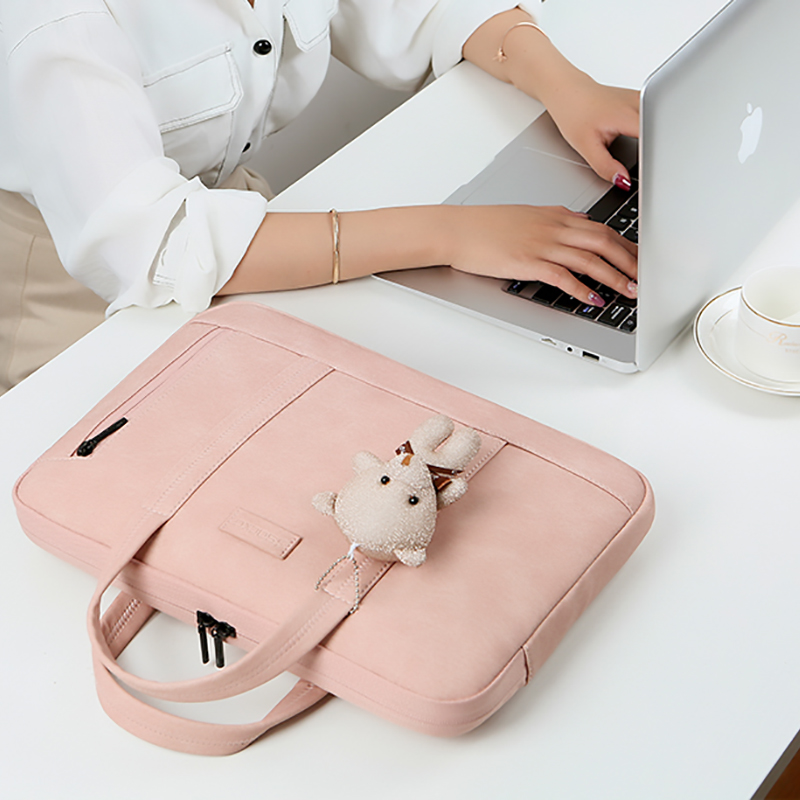 Large-capacity Leather Bag With Little bear For Macbook Surface SPC01_9