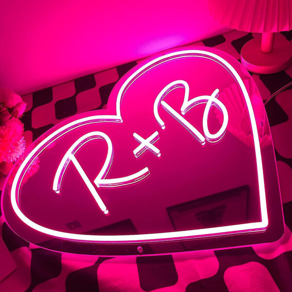 Initial Letter Love Pattern Neon Light WNS010_2